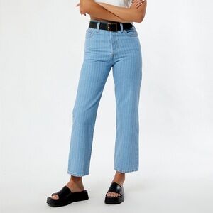 Levi's Ribcage Straight Ankle Jeans Pinstripe Medium Indigo Size 31 NEW